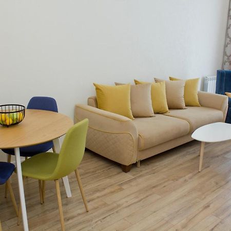 Sameba Bell, Luxury Apartment Tbilisi ภายนอก รูปภาพ