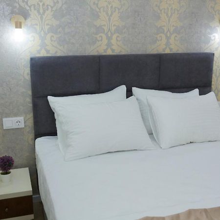 Sameba Bell, Luxury Apartment Tbilisi ภายนอก รูปภาพ