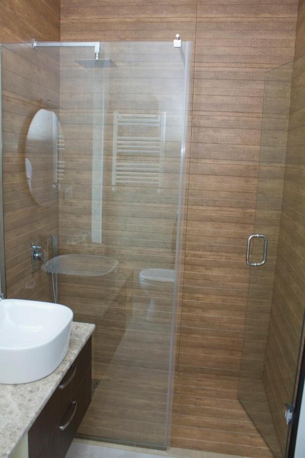Sameba Bell, Luxury Apartment Tbilisi ภายนอก รูปภาพ